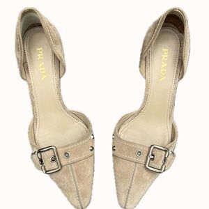 Prada Vintage Suede Kitten Heels 🐱